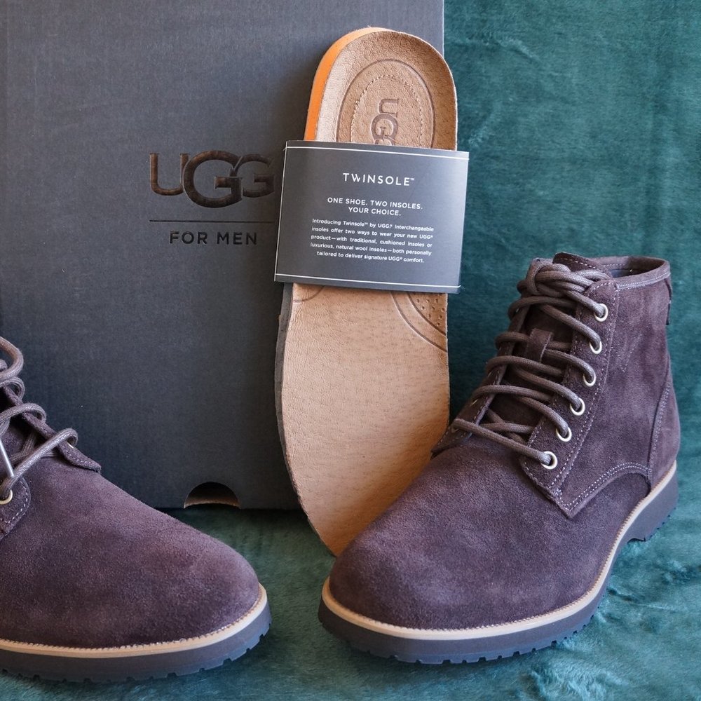 UGG - MOREAU SUEDE BOOTS "MENS" NEW